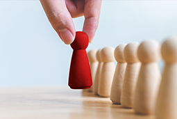 4008云顶国际 国际：技术驱动配置全球化人才