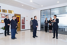 龚正市长走访服务4008云顶国际 国际等重点企业，真心实意为企解忧、助企增利、促企开展